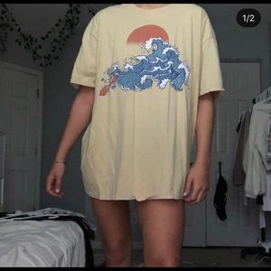 Oversize urban outfitters graphic te